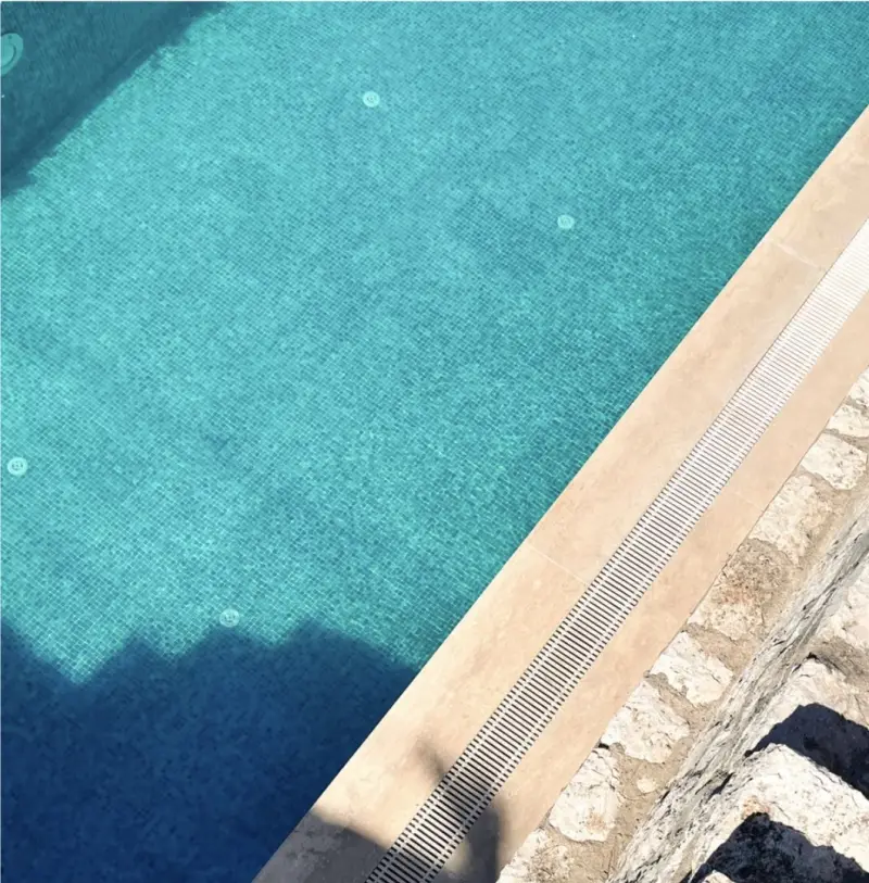 Waterline tile